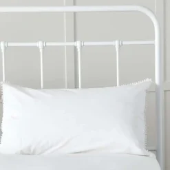 Provincial Home Living Beds + Bedheads></noscript>Alexander Queen Bed