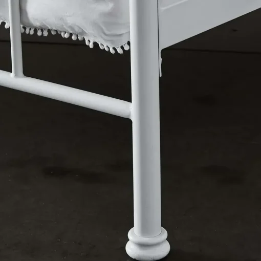 Provincial Home Living Beds + Bedheads>Alexander Queen Bed