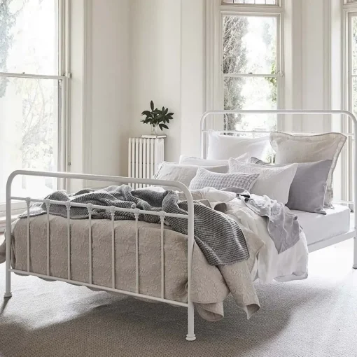 Provincial Home Living Beds + Bedheads>Alexander Queen Bed