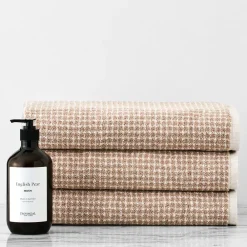 Provincial Home Living Bath Towels>Astrid Bath Towel
