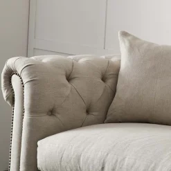 Provincial Home Living Sofas></noscript>Chesterfield Sofa