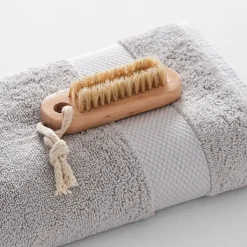 Provincial Home Living Bath Accessories></noscript>Immerse Nail Brush