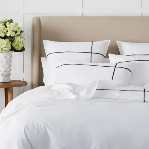 Provincial Home Living Quilt Covers>Metro Quilt Cover - White & Black