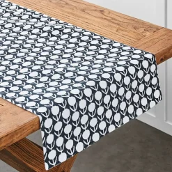 Provincial Home Living Napery>Nikita Table Runner