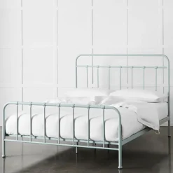 Provincial Home Living Beds + Bedheads>Quinn Queen Bed