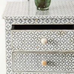 Provincial Home Living Chest Of Drawers></noscript>Richardson Chest