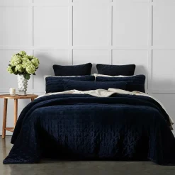Provincial Home Living Coverlets + Shams>Savannah Coverlet 240x260