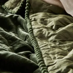 Provincial Home Living Coverlets + Shams></noscript>Savannah Coverlet 240x260