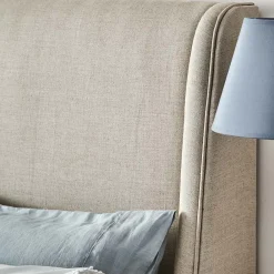 Provincial Home Living Beds + Bedheads></noscript>Serena Bed -