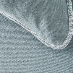 Provincial Home Living Sofas></noscript>Sorrento Sofa